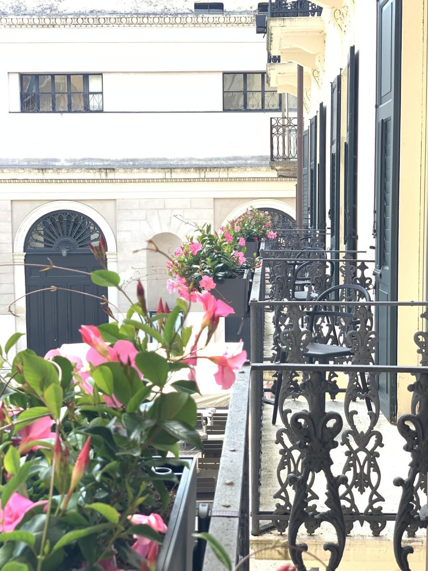 Vicino al Ponte di Castelvecchio: 7 Hotel Centrali a Confronto