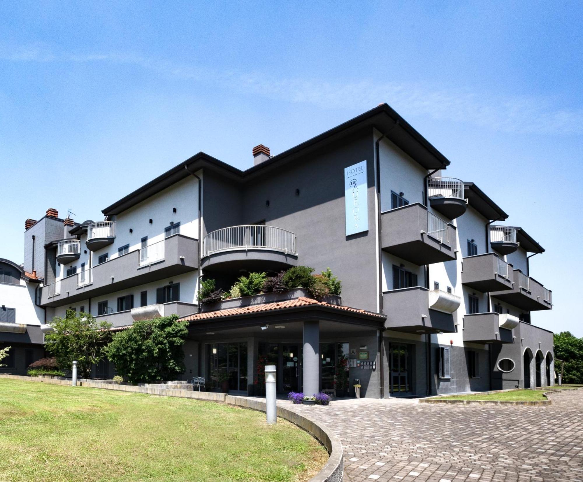 3 Hotel 3 Stelle vicino Certosa di Garegnano con Accesso Facile