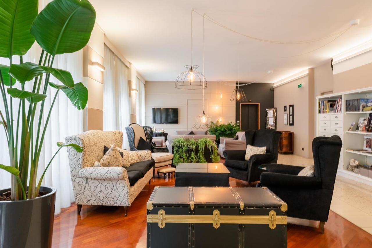 5 Hotel vicino alla Galleria Ferrari per Visitarla Senza Stress