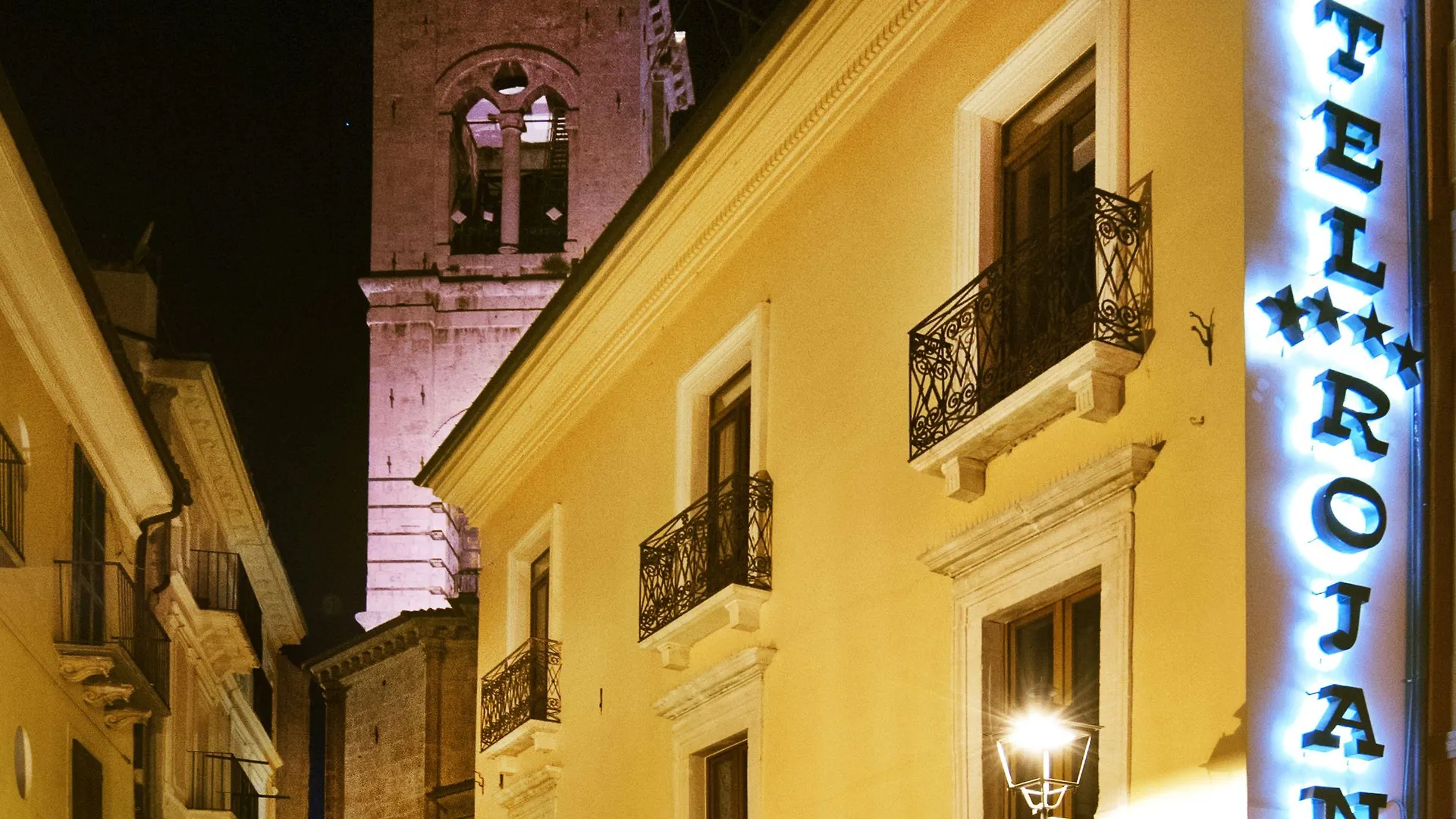 Soggiornare vicino al Passo San Leonardo: 4 Hotel Centrali a Confronto